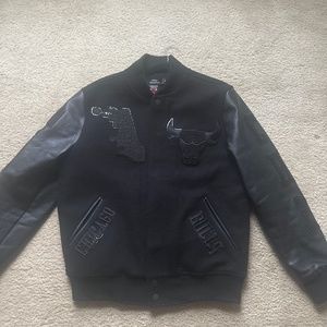 Chicago Bulls Varsity Jacket & SnapBack